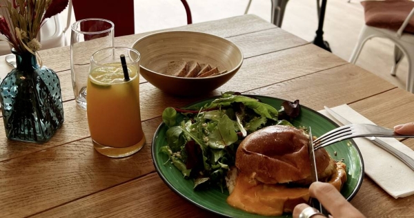 Le restaurant - The Bench Café - Paris 13ème - meilleur resto Paris